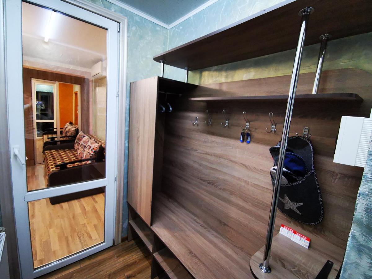Міні Квартал Hotel Yahotyn ภายนอก รูปภาพ